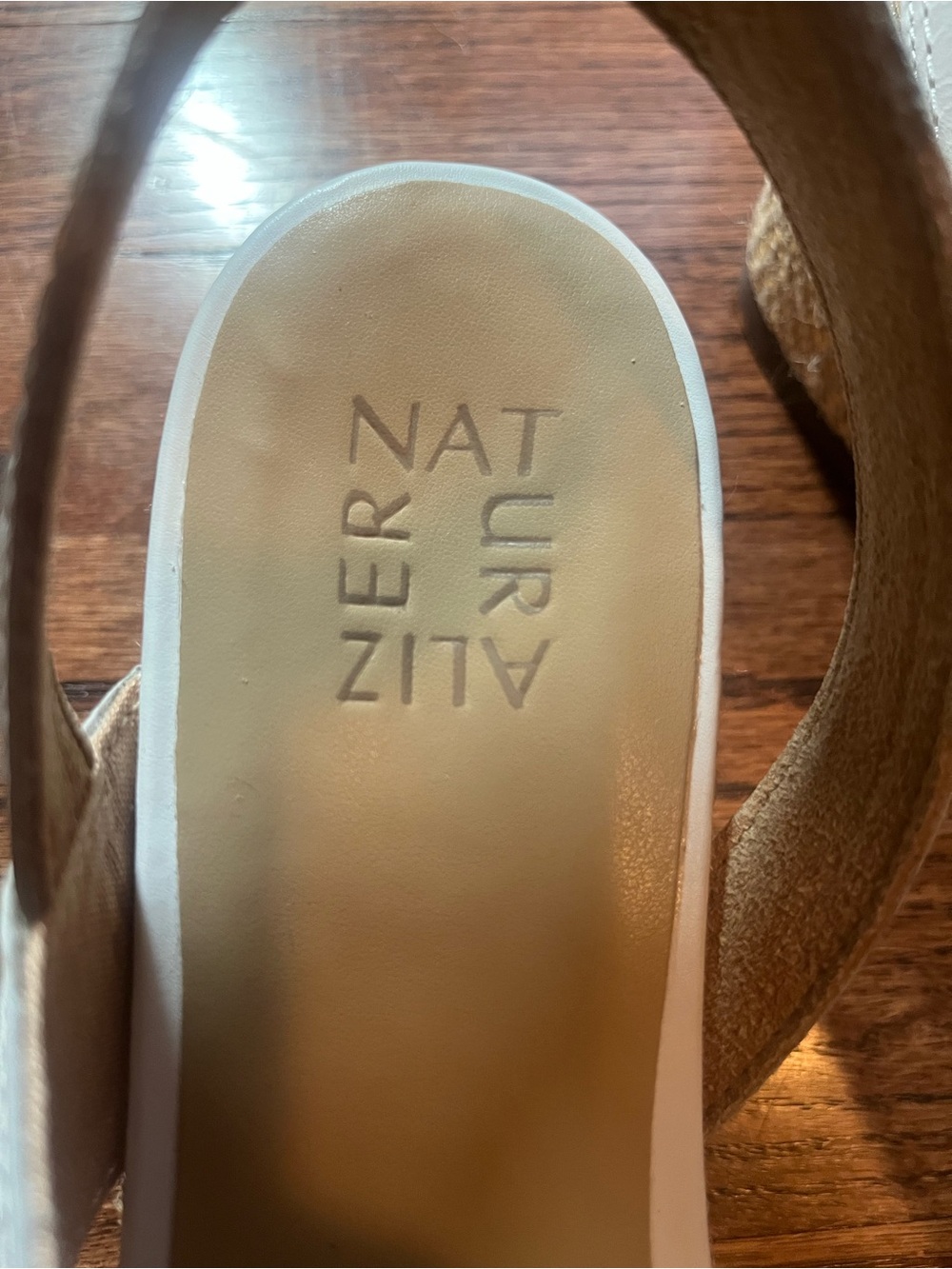 Naturalizer Leather Espadrille Wedge Sandals White Size 10M - Picture 3 of 10